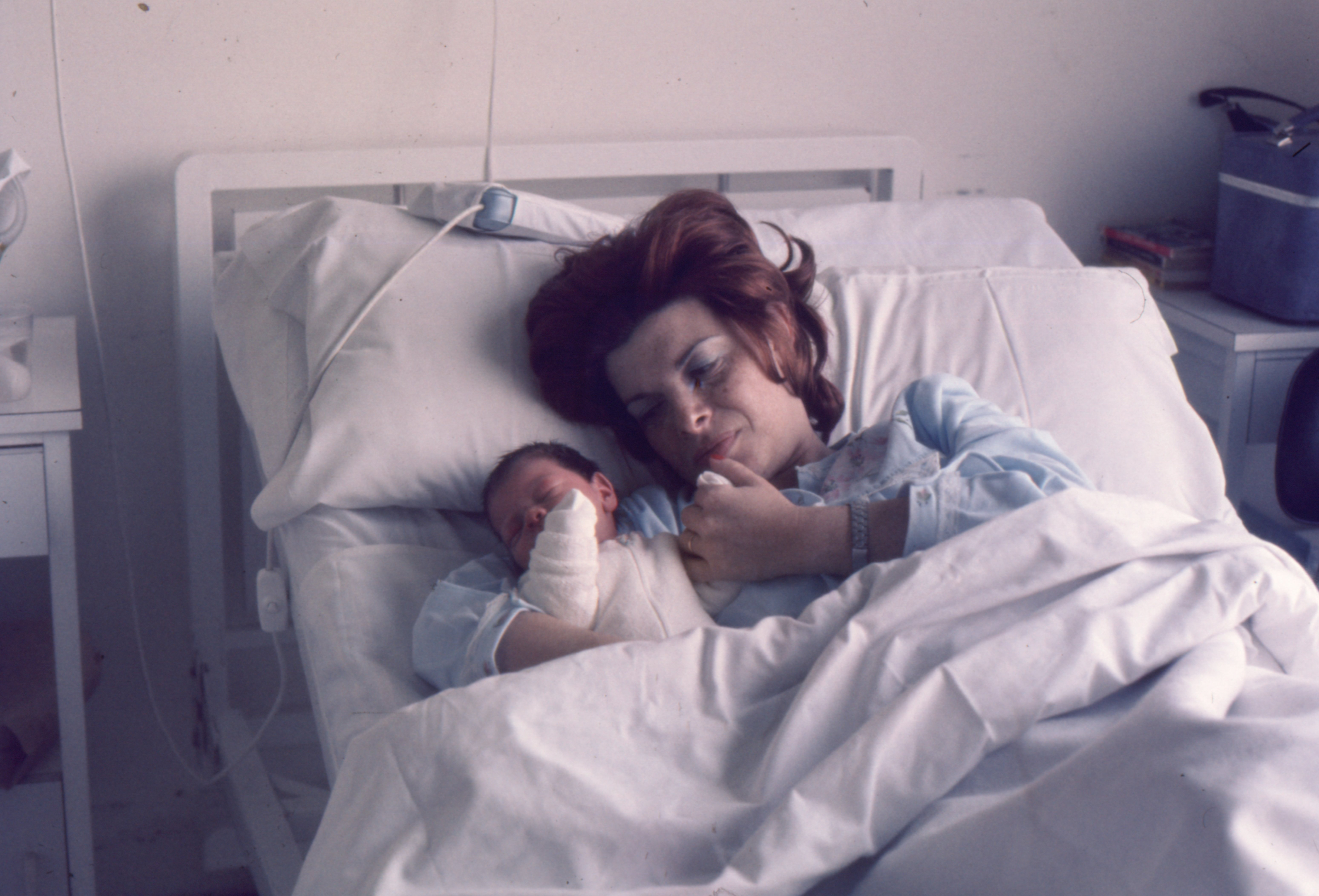 A woman with a newborn baby | Source: GettyImages